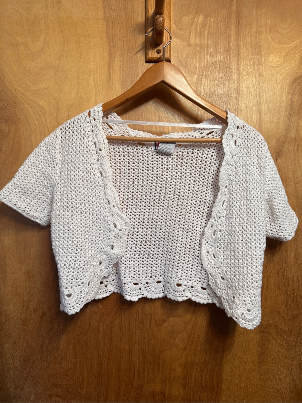 White Knit Short Sleeve Bolero Cardigan